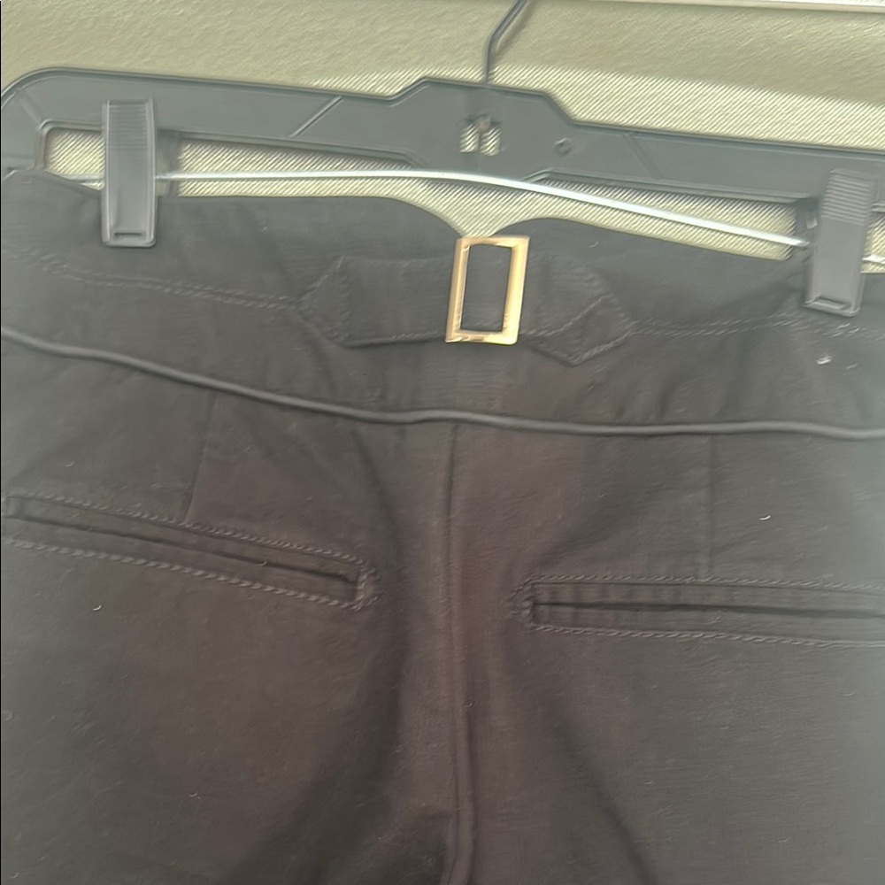 elevenses Black High-Rise Wide-Leg Sailor Pants with Button Detail. - Picture 4 of 9